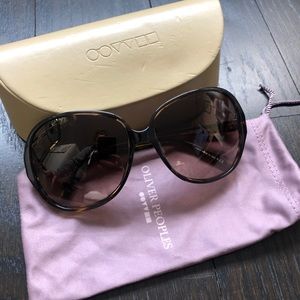 Oliver People’s Isabel oversized sunglasses